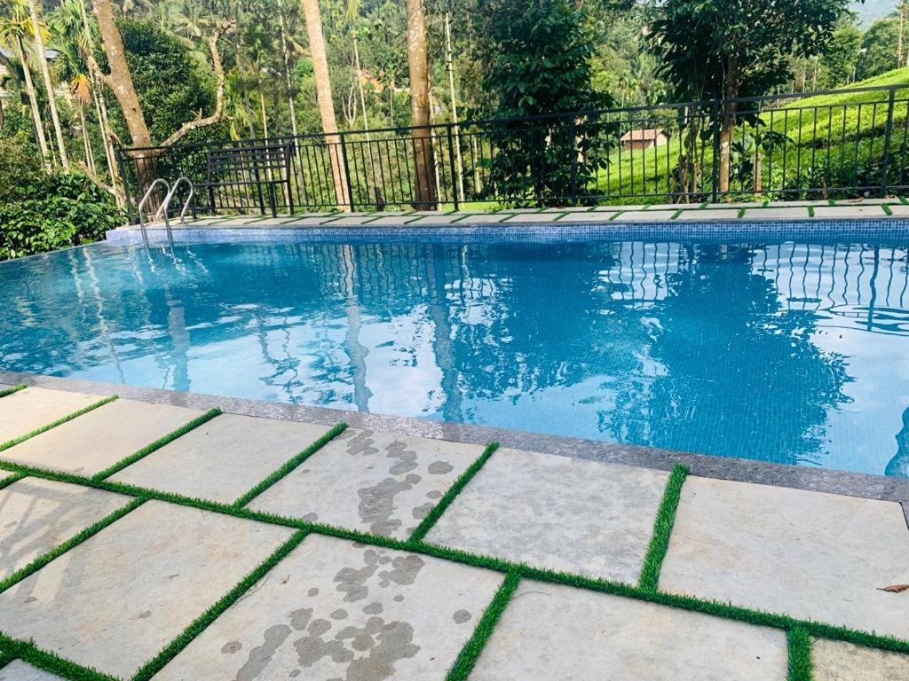 Letstay Vythiri Hill Palace Buitenkant foto