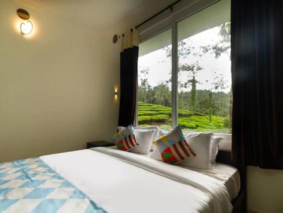 Letstay Vythiri Hill Palace Buitenkant foto